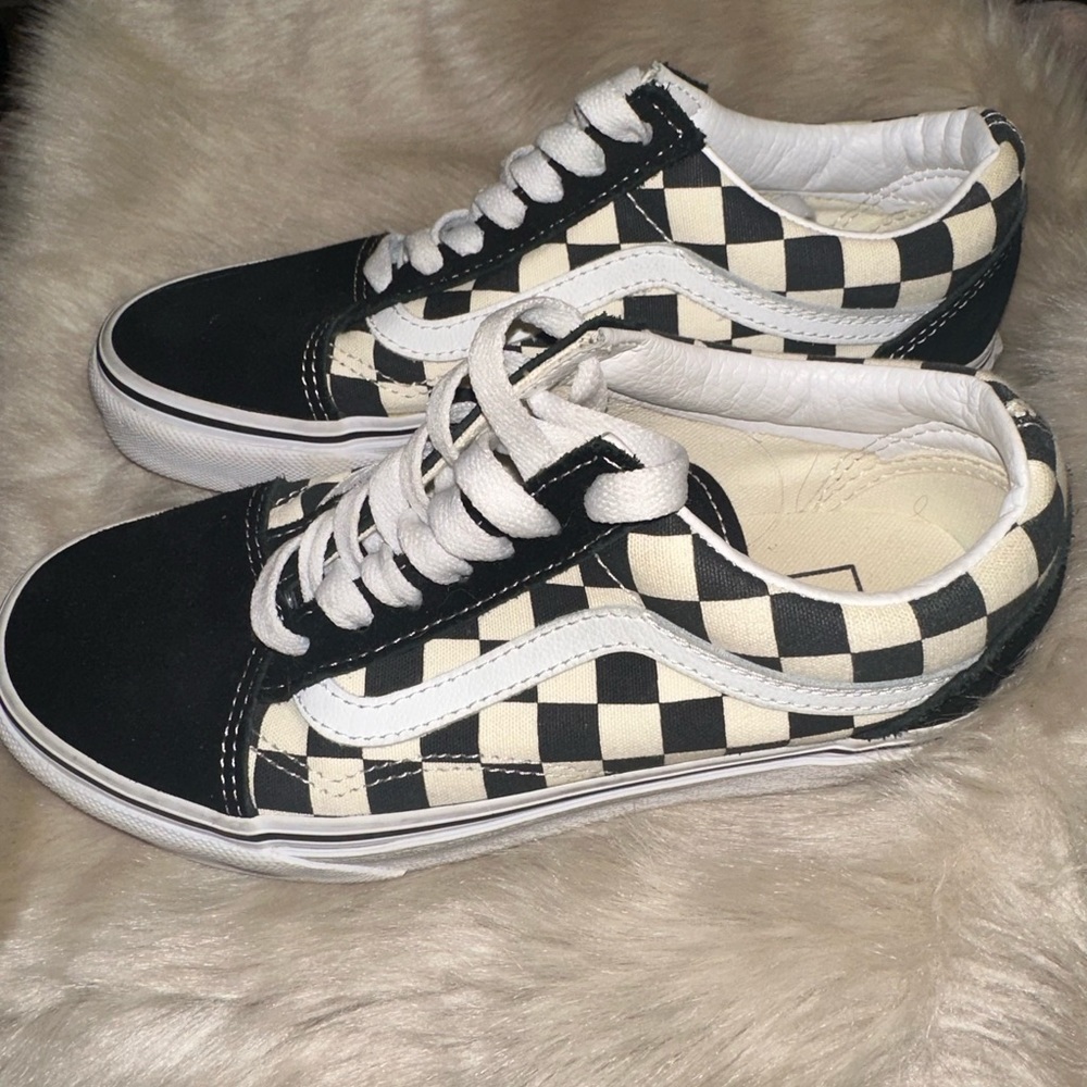 Old School Checkered Vans - Women 5.5 - Men 4